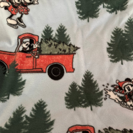 Mickey’s got a Christmas tree custom dog sweatshirt